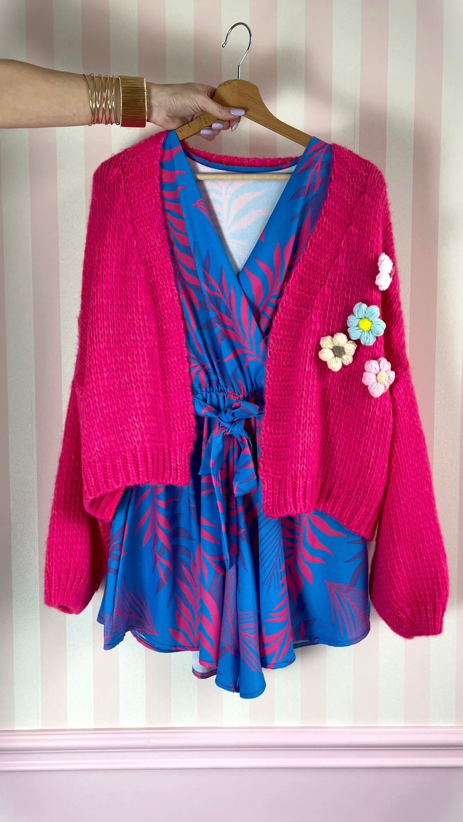 KARDIGAN różowy z dekoracją id:1025