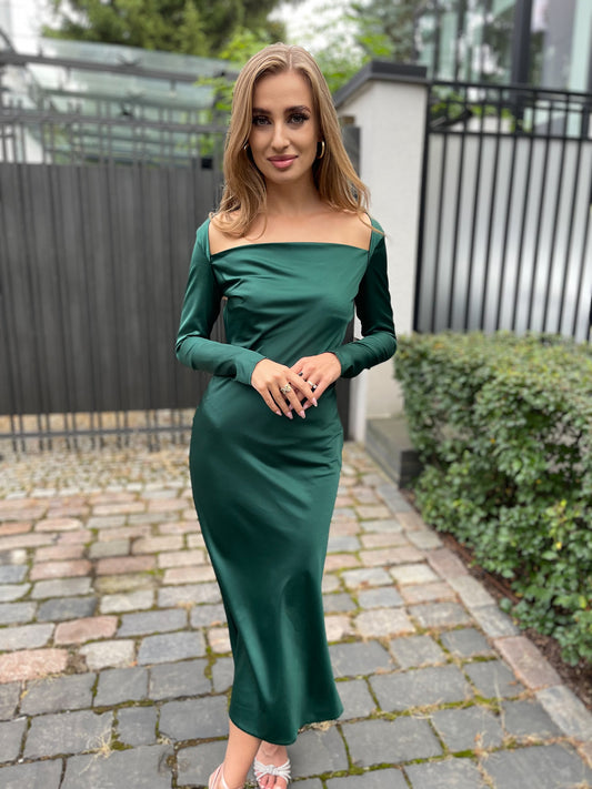 Satynowa sukienka z wiązanymi plecami w kolorze zielonym id:732