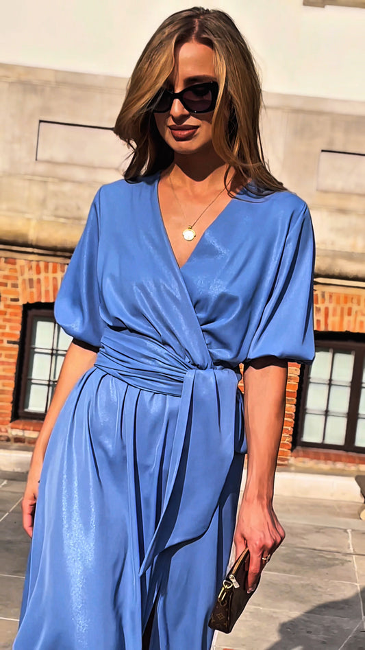 Rozkloszowana brokatowa sukienka okolicznościowa błękitna w odcieniu jeans u z szerokim pasem id:2169