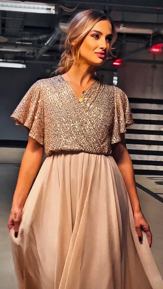 Złota sukienka wieczorowa midi z cekinową górą i siateczkowym rozkloszowanym dołem id:2257