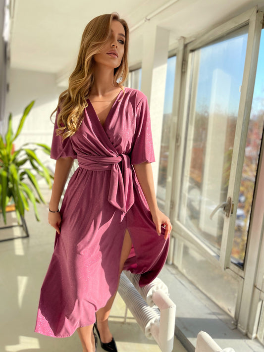 Rozkloszowana sukienka w kolorze brudnego różu z brokatem id:48