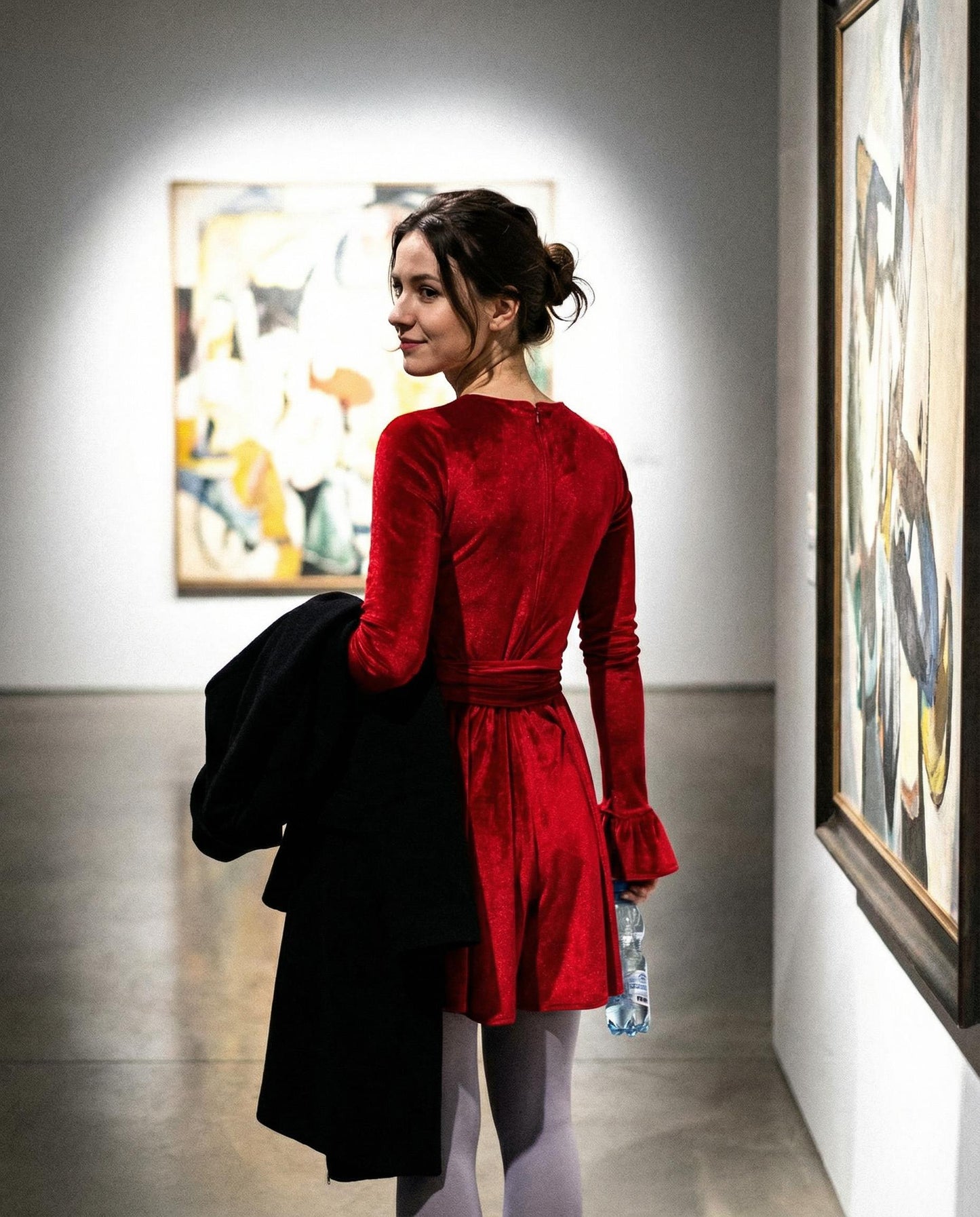 Welurowy czerwony kombinezon z paskiem – idealny na Walentynki id:2305