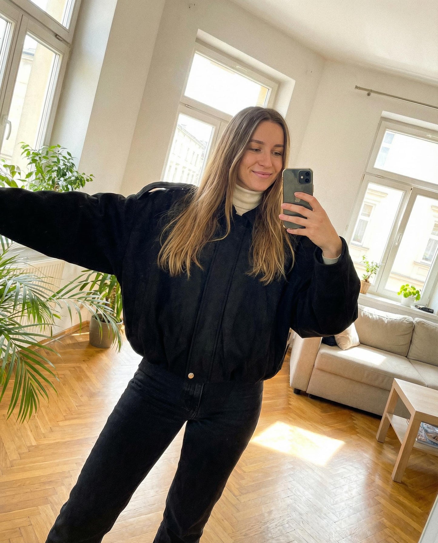 Kurtka oversize z ekozamszu – czarna id:2297