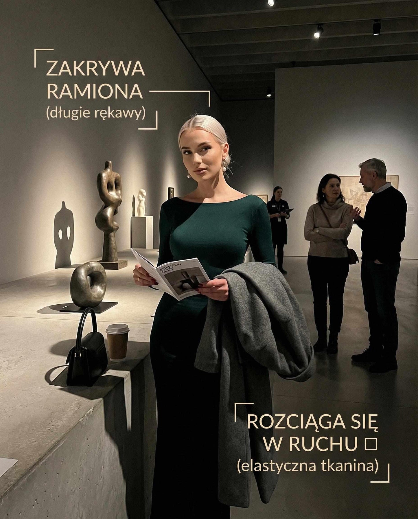 Butelkowo zielona sukienka wieczorowa z głęboko wyciętymi plecami i marszczeniem id:931