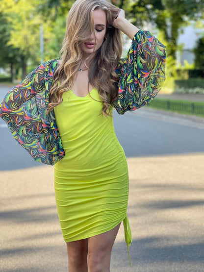 Limonkowa sukienka z efektownymi rękawami id:438