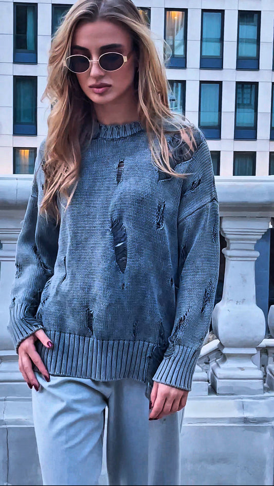 Bawełniany sweter damski oversize z przetarciami id:2218
