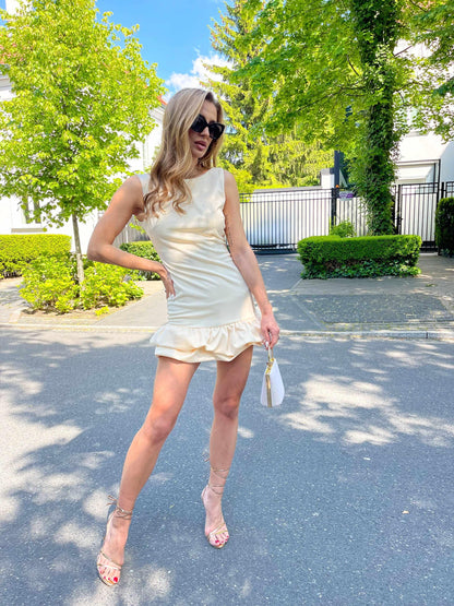 Waniliowa Sukienka mini bombka na wesele ze spodenkami id:2087