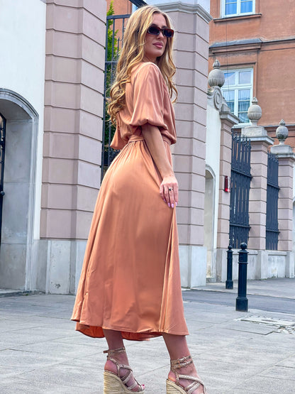 Karmelowa sukienka na wesele midi z wiskozy bufiastymi rękawami w id:2098