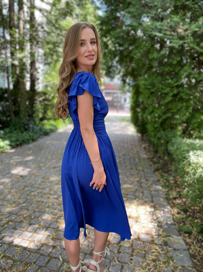 Rozkloszowana sukienka na wesele midi z chabrowej wiskozy z falbanami na ramionach id:2039