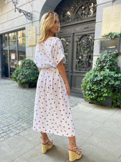 Muślinowa biała rozkloszowana sukienka midi z bawełny w wiśnie id:2137