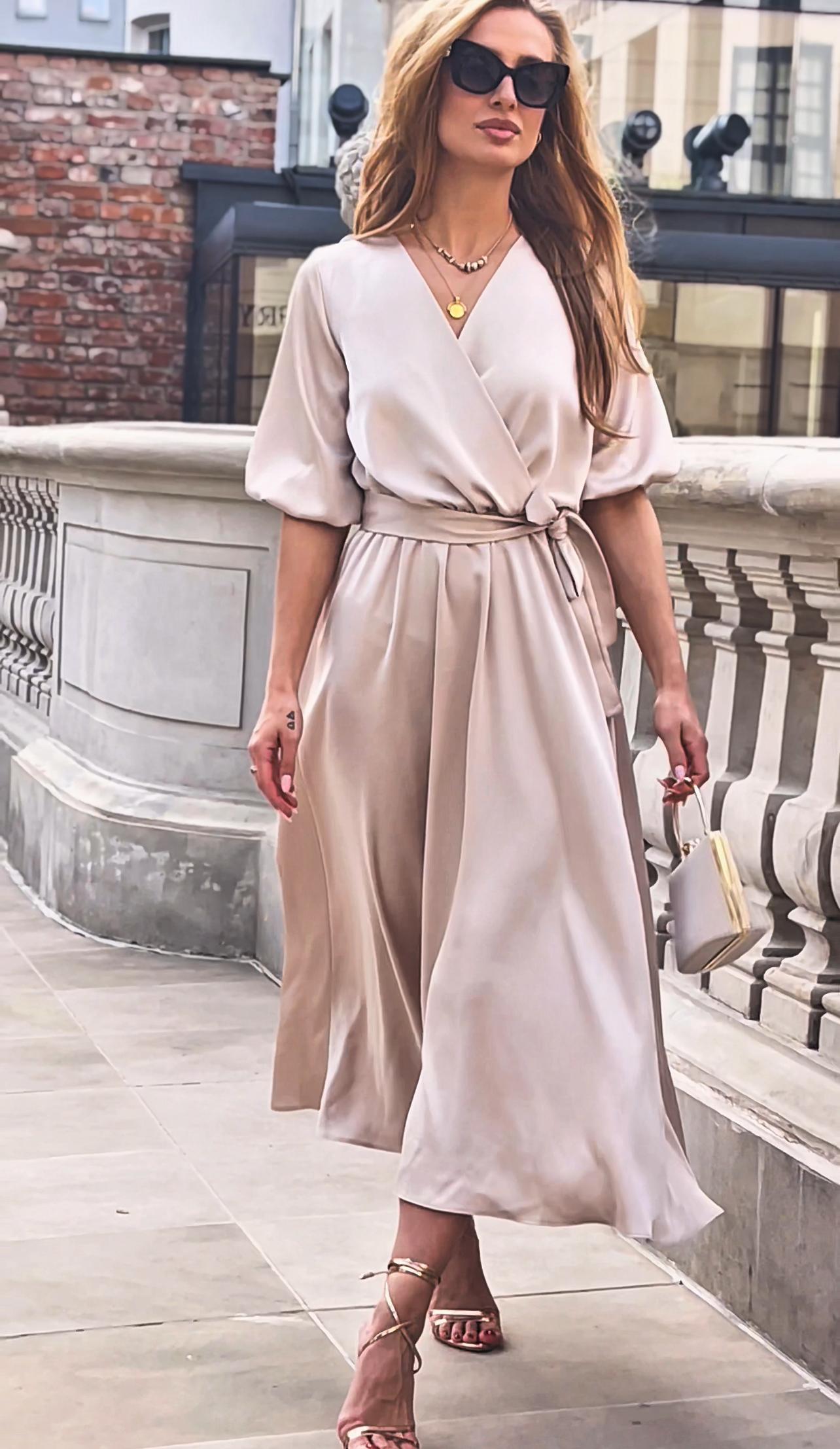 Szampańska sukienka na wesele maxi do kostek z bufiastymi rękawami rozkloszowana id:2113