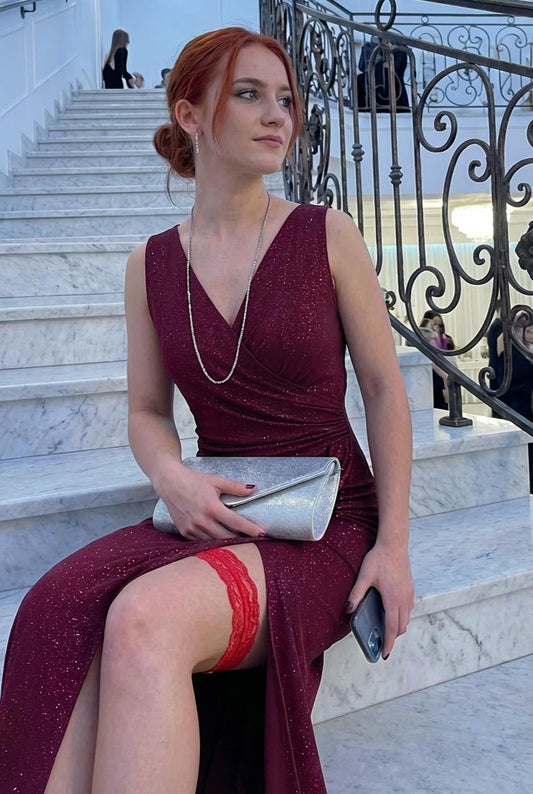 Bordowa brokatowa sukienka maxi wieczorowa na Studniówkę z rozcięciem id:2278