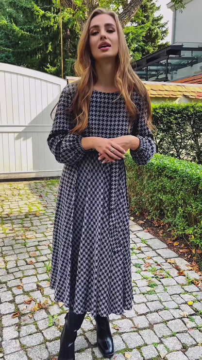 Rozkloszowana szara sukienka midi z wiskozy w pepitkę z paskiem id:2222