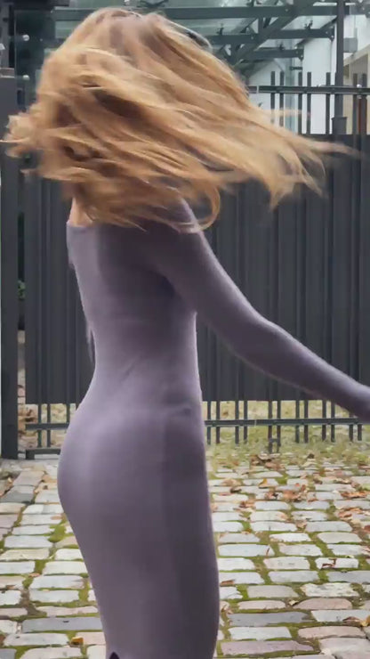 Szara prążkowana sukienka sweterkowa midi na codzień z wiskozy długim rękawem id:1594