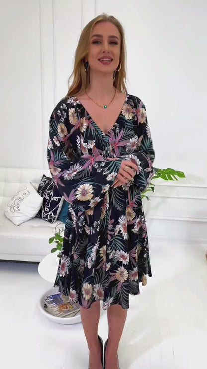 Sukienka oversize z wiskozy z czarnym wzorem id:392