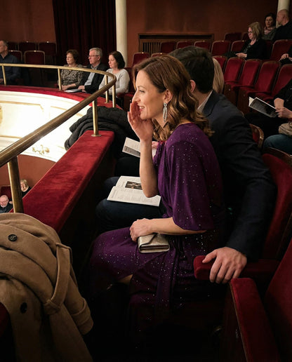 Rozkloszowana sukienka w kolorze fioletowym z brokatem id:2285